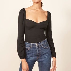 NWT Reformation Reign Top BLK Size 10